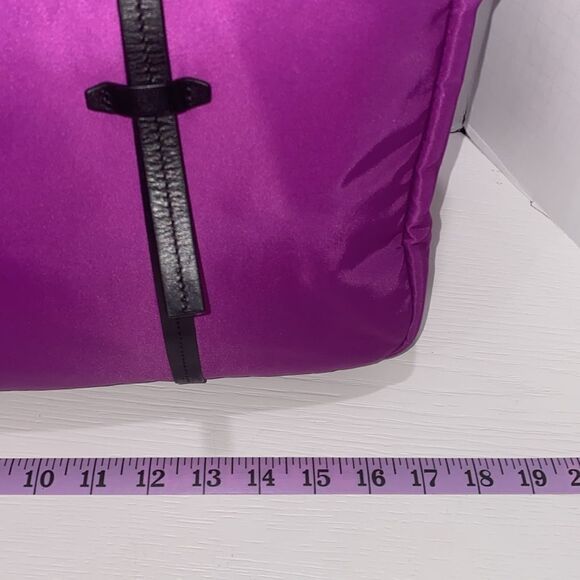 Victorinox Victoria Divine Laptop Boarding Tote Swiss Army Laptop Bag Fuchsia - Picture 10 of 17